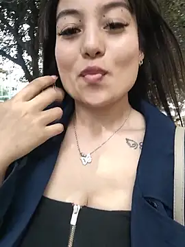 Sweet_sofiia_のライブXXXチャット