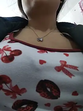 Sweet_sofiia_ 现场XXX聊天