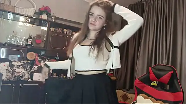 QueenBeatrice XXX чат на живо