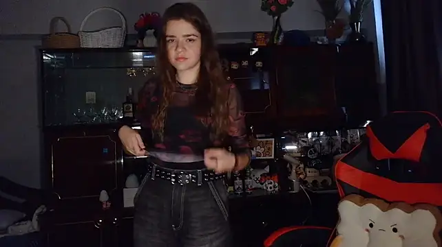 QueenBeatrice 网络视讯表演