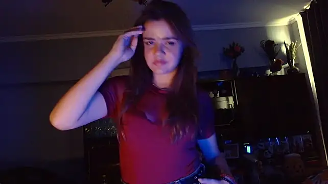 XXX chat uživo modela QueenBeatrice