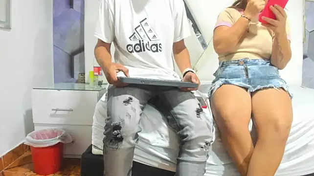 MiaLawson webcam show