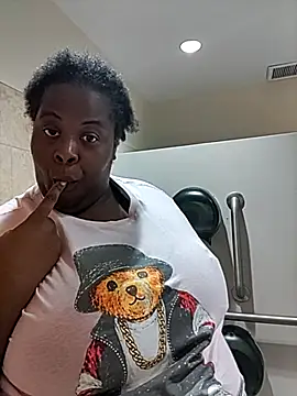 BigBust90's Webcam Show