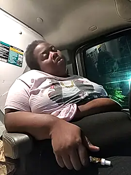 BigBust90's Webcam Show