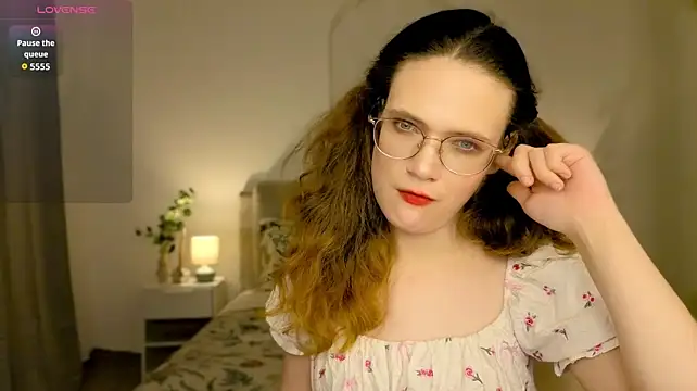 _Shy_bunny_ Live XXX-chat