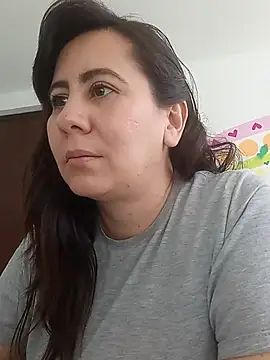 sophie_tyler1 ওয়েবক্যাম শো
