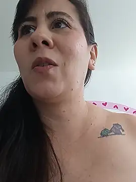 sophie_tyler1n Live XXX chat