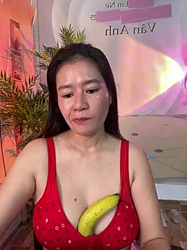 Miuxynh 网络视讯表演