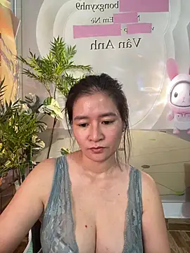 Chatroom XXX en direct de Miuxynh