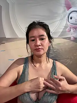 Miuxynh webcam show