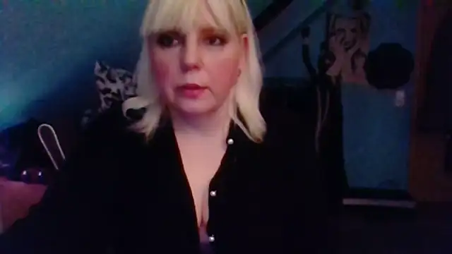 xblondi's Webcam Show