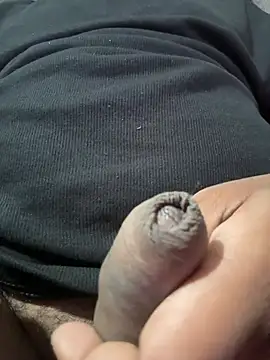 Pokazy przed kamerką – Sexybullx