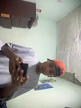 Leo_Harem Adlı Modelin Web Kamerası Şovu
