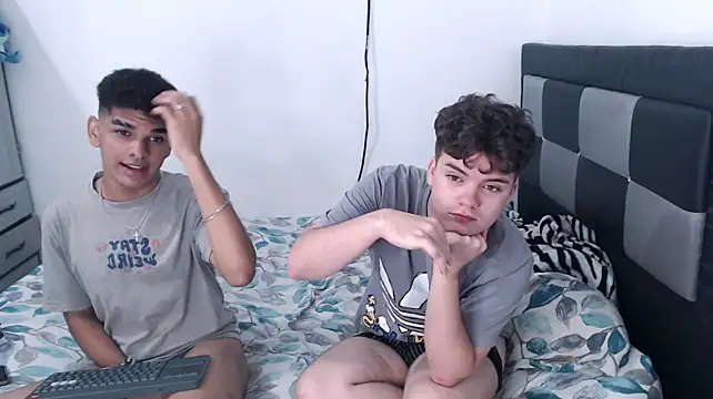 apoloandhansel Show Webcam