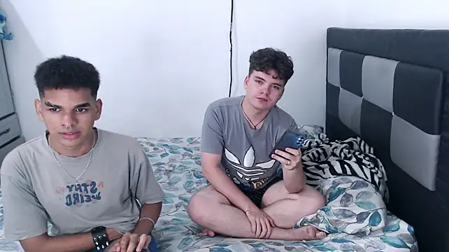 apoloandhansel Webcam-Show