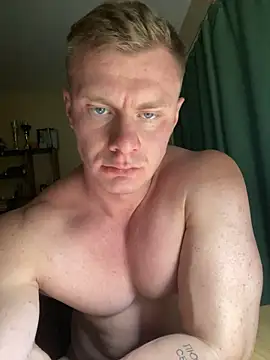 AlexStehp webkamerás műsora