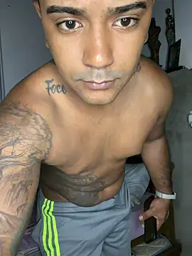 Pretotatuado777 Webcam-Show