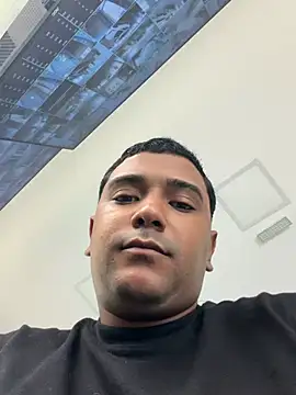 Show modela Pretotatuado777 na web-kameri