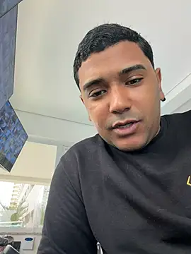 Pretotatuado777 Webcam Show