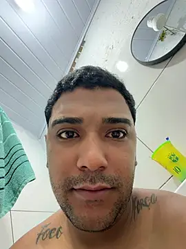 Show de webcam de Pretotatuado777