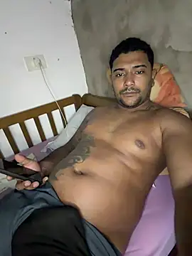 Show de Pretotatuado777 na webcam