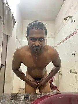 kalithilvasu 网络视讯表演