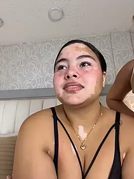 Živý XXX chat AlessiaBloom_
