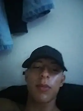HotAndresCo Webcam Show