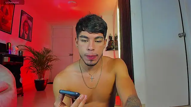 Ken_Boss Adlı Modelin Web Kamerası Şovu