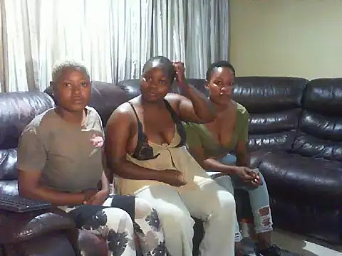 White-diamond12 Webcam-Show