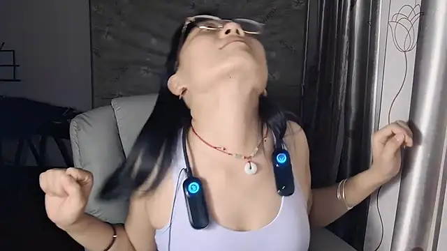 Chat XXX ao vivo de lsla-99
