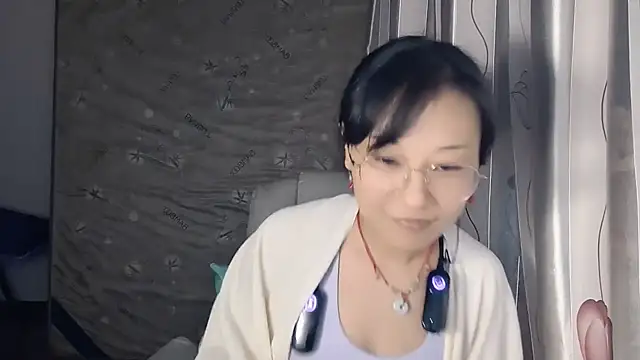 XXX chat uživo modela lsla-99