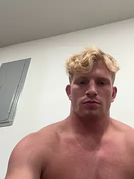 tylerwilsonn2's Webcam Show