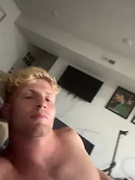 Show de tylerwilsonn2 na webcam