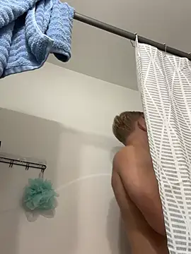 Show de tylerwilsonn2 na webcam