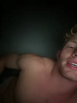 عرض كام tylerwilsonn2