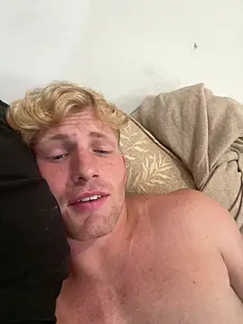 tylerwilsonn2 Show in webcam