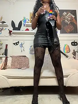 GoddessDreea Show in webcam