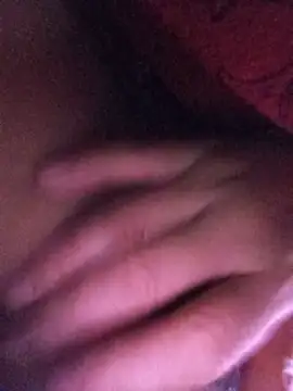 myy-sexy12's Live XXX Chat
