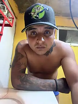Webkamerová show RobertoLeo42980