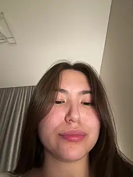 XXX chat uživo modela Asiandreamsss
