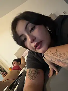 Show modela lilith_hade na web-kameri