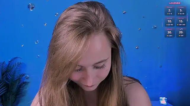 chloe_cutie1's Webcam Show