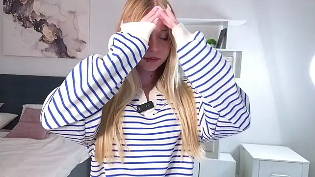 OnitaHoglen's Live XXX Chat