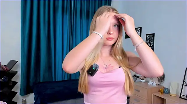 OnitaHoglen – Naživo XXX chat