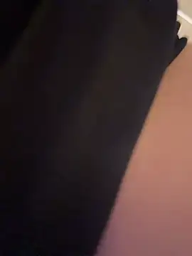 zhenzhu443's Webcam Show