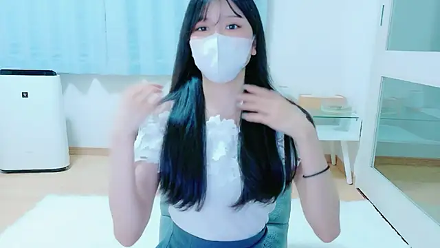 nenecyaann Chat XXX live
