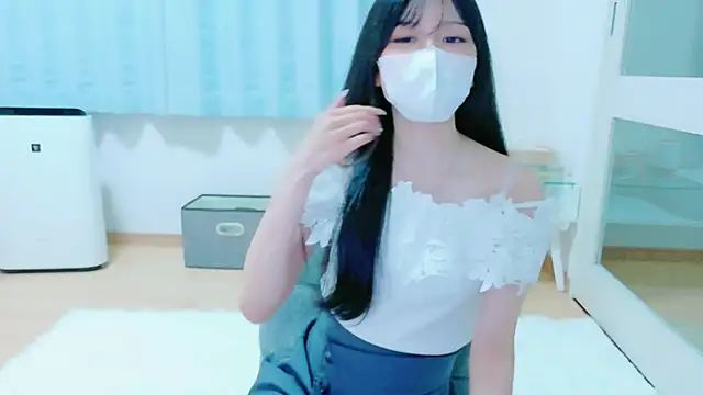 nenecyaann 现场XXX聊天