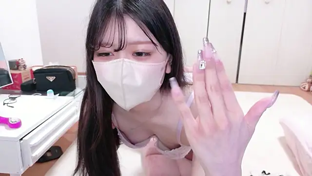 nenecyaann Live XXX-Chat