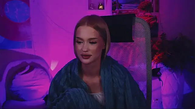Вебкам-шоу AngelaHolmes